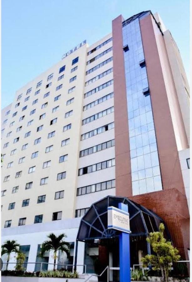 Loft No Condominio Celita Franca Executive Aparthotel Фейра-ди-Сантана Экстерьер фото